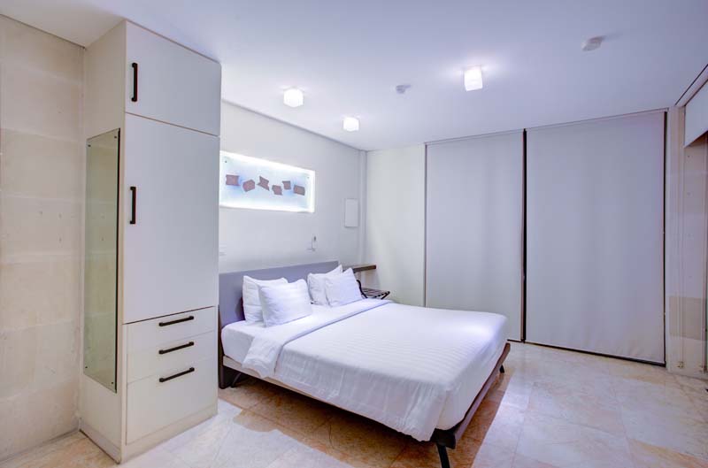 3br-suite-08