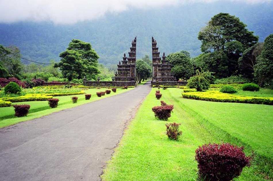 Handara Gates 02